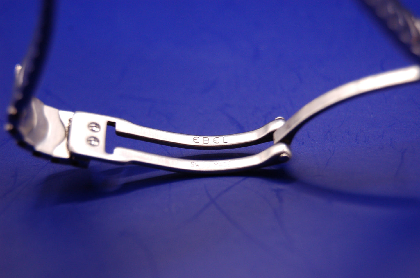 Ebel Classic Schweizer Uhr - Detailansicht Armband mit Faltschließe