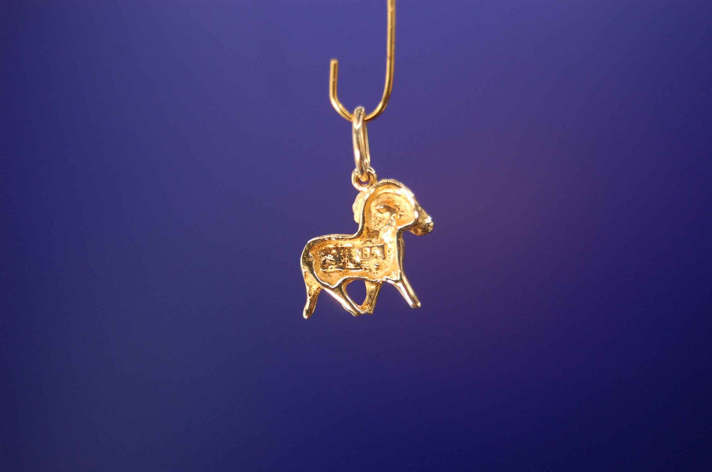 Steinbock Anhänger 585er Gelbgold (14 Karat) – Juwelier Alen
