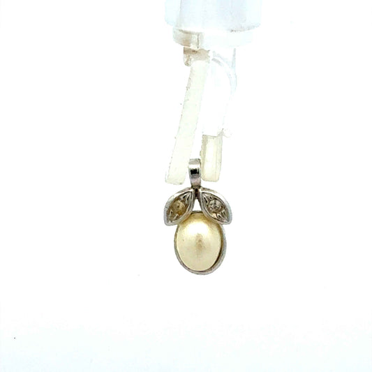 Anhänger aus 925er Silber mit Perle – Juwelier Alen