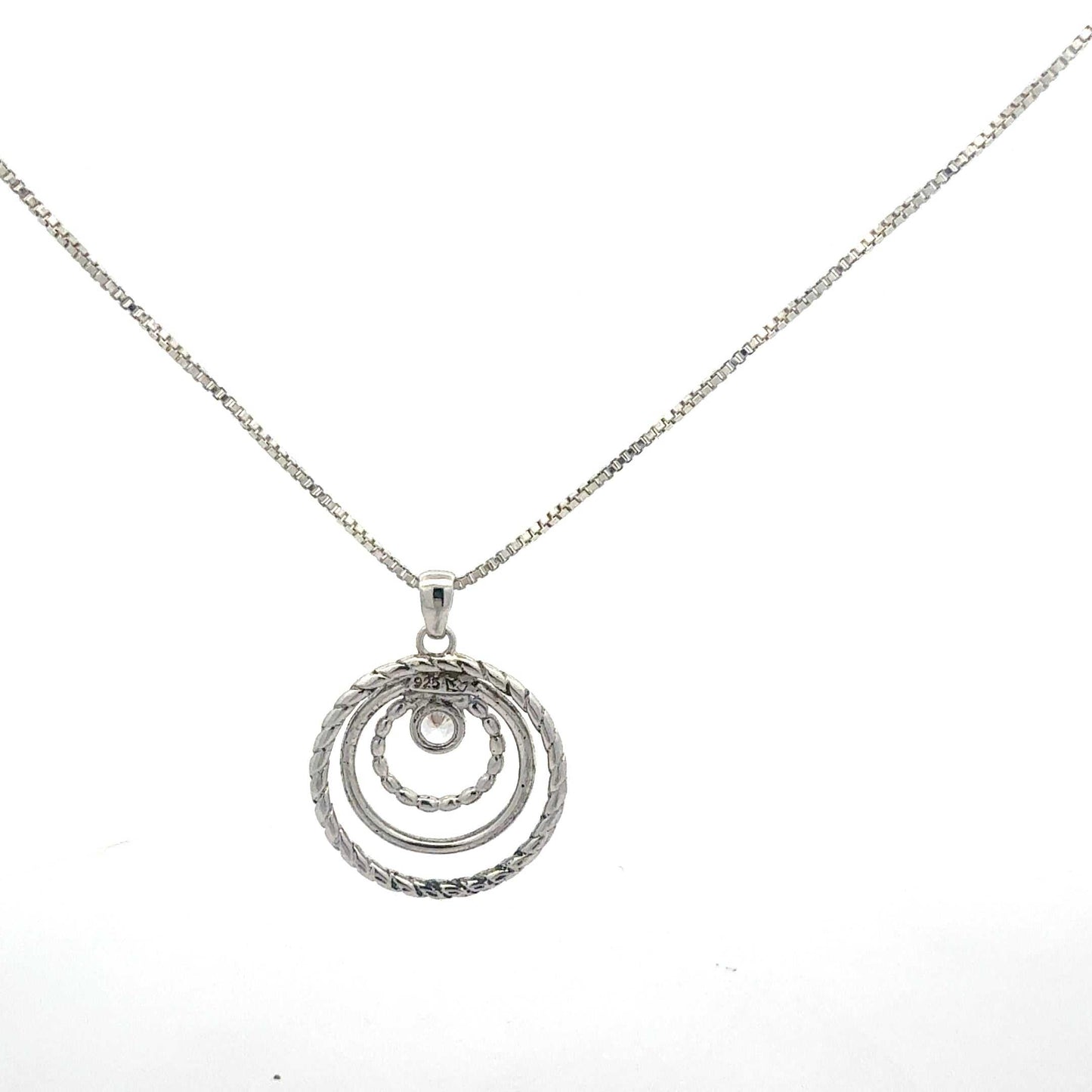 Sterlingsilber-Halskette mit Anhänger und Zirkonia, elegante Schmuckkette von Juwelier Alen, detailreicher Anhänger mit funkelnden Steinen