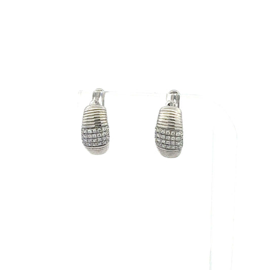 Sterlingsilber Ohrringe mit Zirkonia von Juwelier Alen, elegante Ohrschmuck mit funkelnden Steinen, detailreiche Verarbeitung.