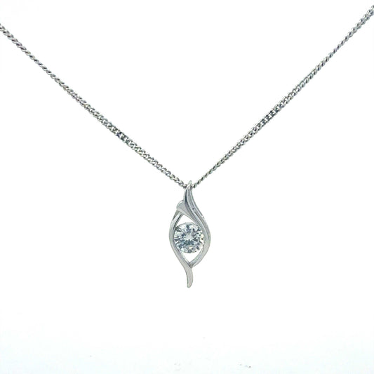 Sterling-Silberkette mit Anhänger und Zirkonia, elegante Halskette von Juwelier Alen, glänzendes Schmuckstück mit funkelnden Steinen