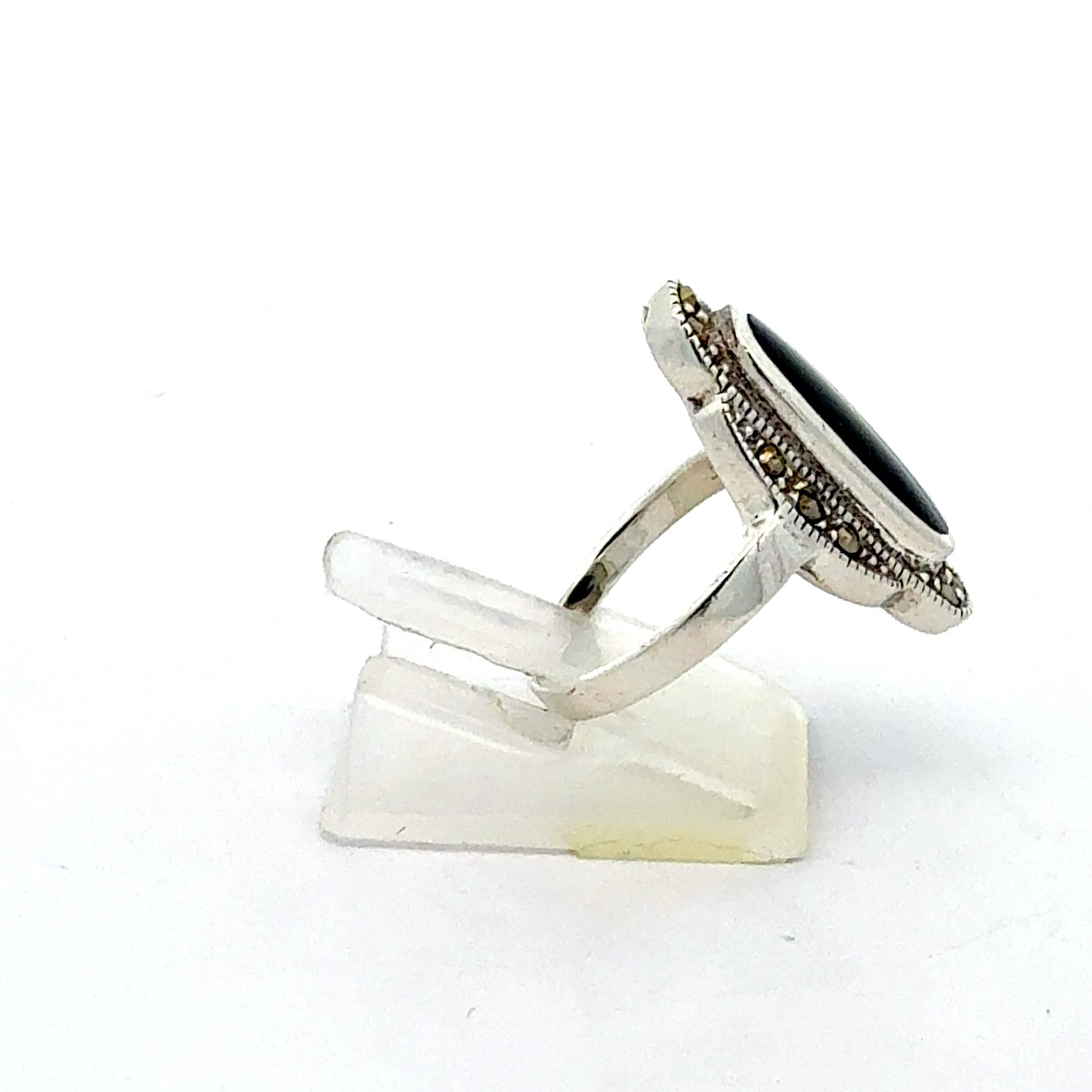 Ring aus 925er Silber mit Onyx – 5,48 g – Größe 54