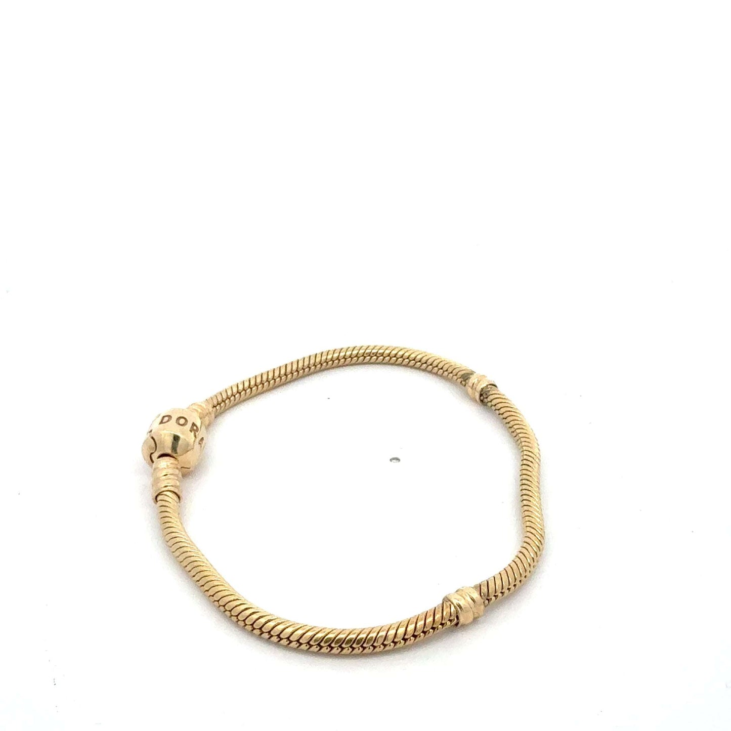 Pandora Moments Snake Chain Armband aus 585 Gold, 19 cm, 16,73 g, elegantes Schmuckstück mit geschwungener Kette