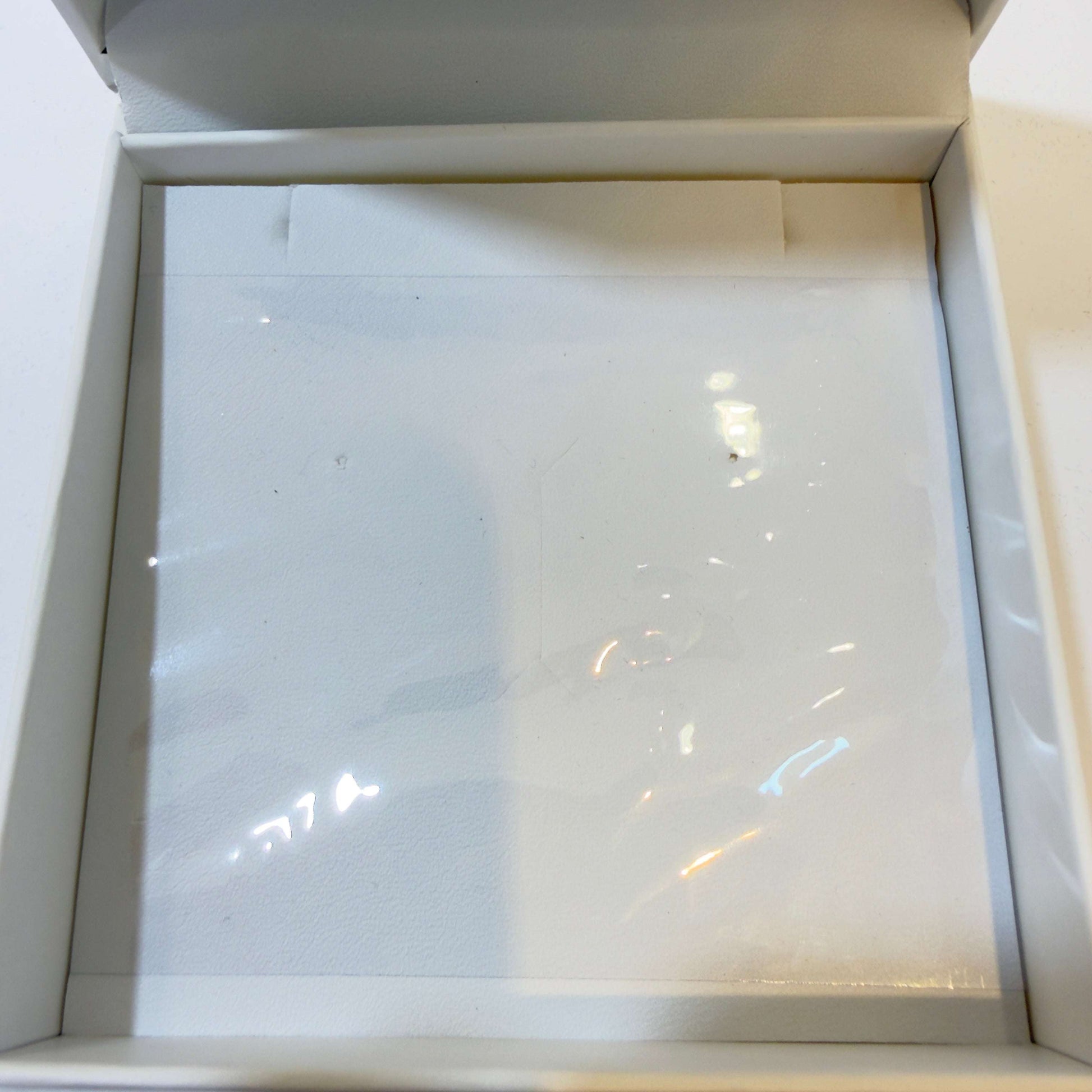 Juwelier Alen Lotus Schmuckbox, elegante Schmuckschatulle aus Zubehör, mit stilvollem Design und Platz für Schmuckstücke