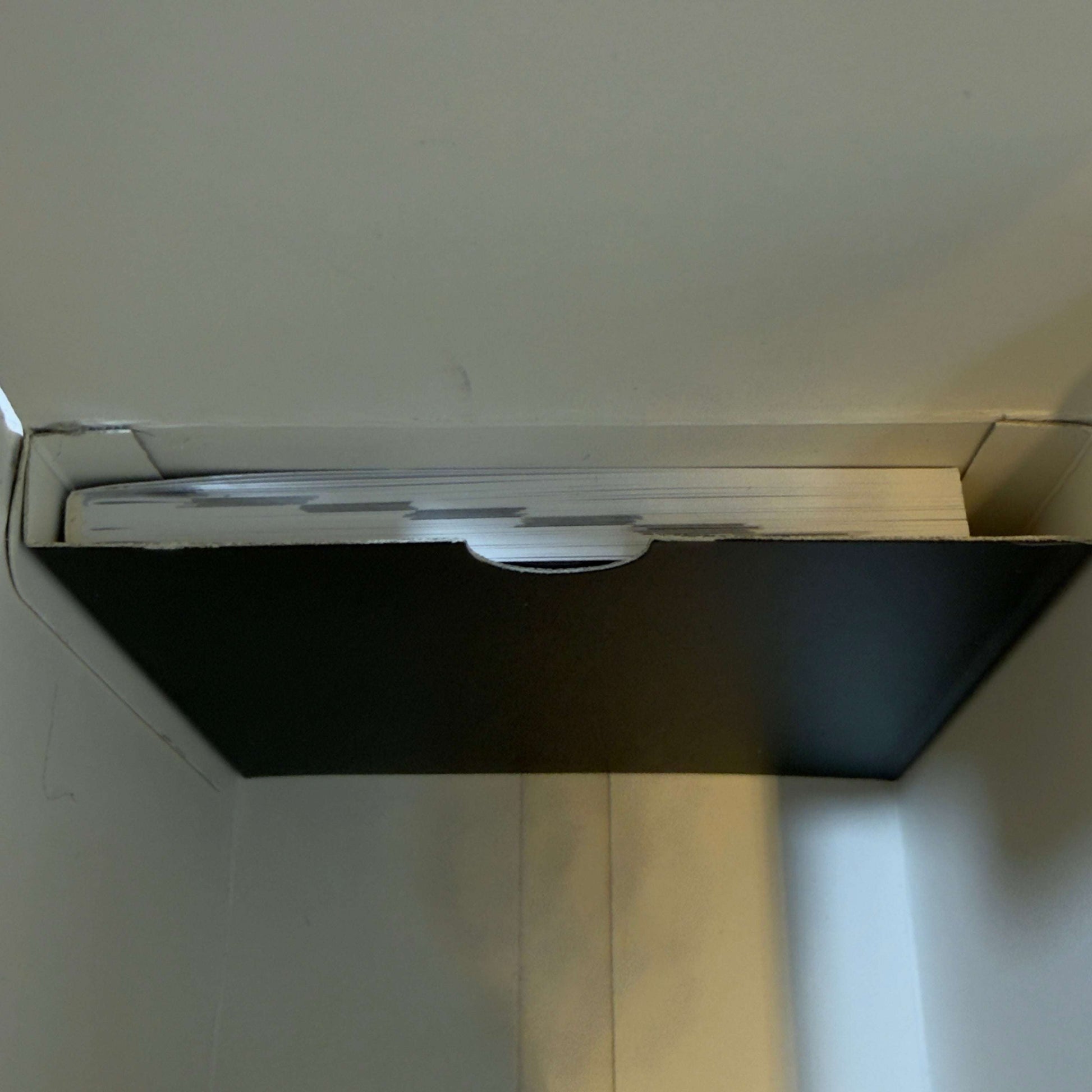 Original unbenutzte Thomas Sabo Uhrenbox, Zubehör von Juwelier Alen, für Uhrenaufbewahrung, elegante Verpackung