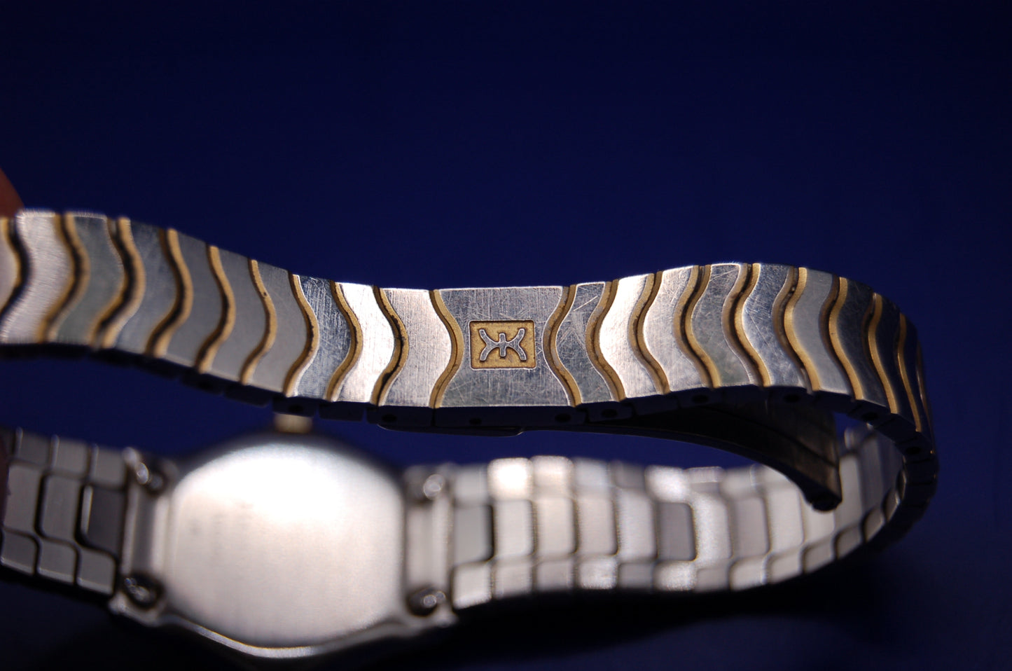 Ebel Sport Damenuhr - Gesamtansicht mit Faltschließe