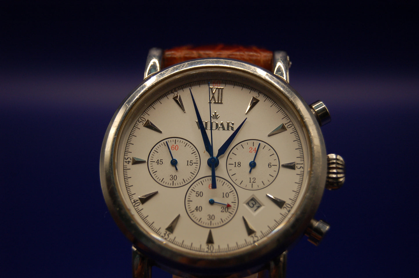 Vidar Armbanduhr – Schweizer Quarzwerk, Chronograph – neue Batterie Uhr Juwelier Alen