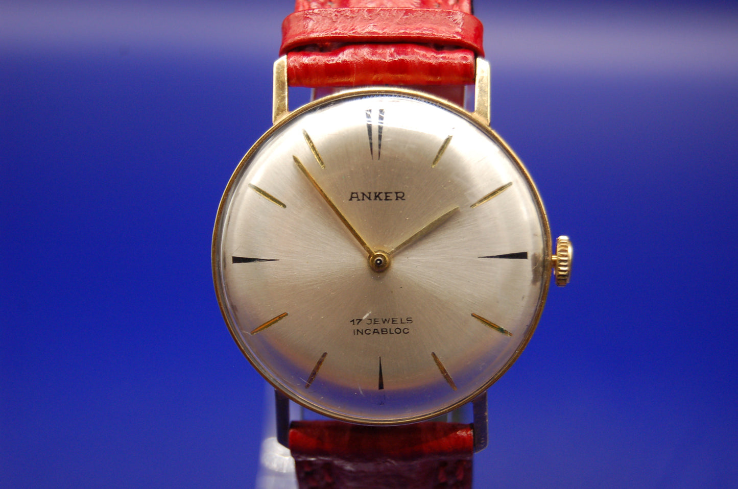 Ankar Armbanduhr – 17 Jewels, Incabloc – 585er Gelbgold, Lederband – Leicht gebraucht Uhr Juwelier Alen