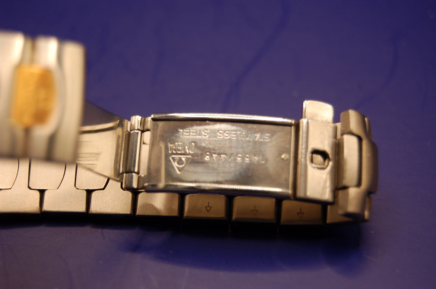 Omega Seamaster Titan Armband - Detailansicht Faltschließe