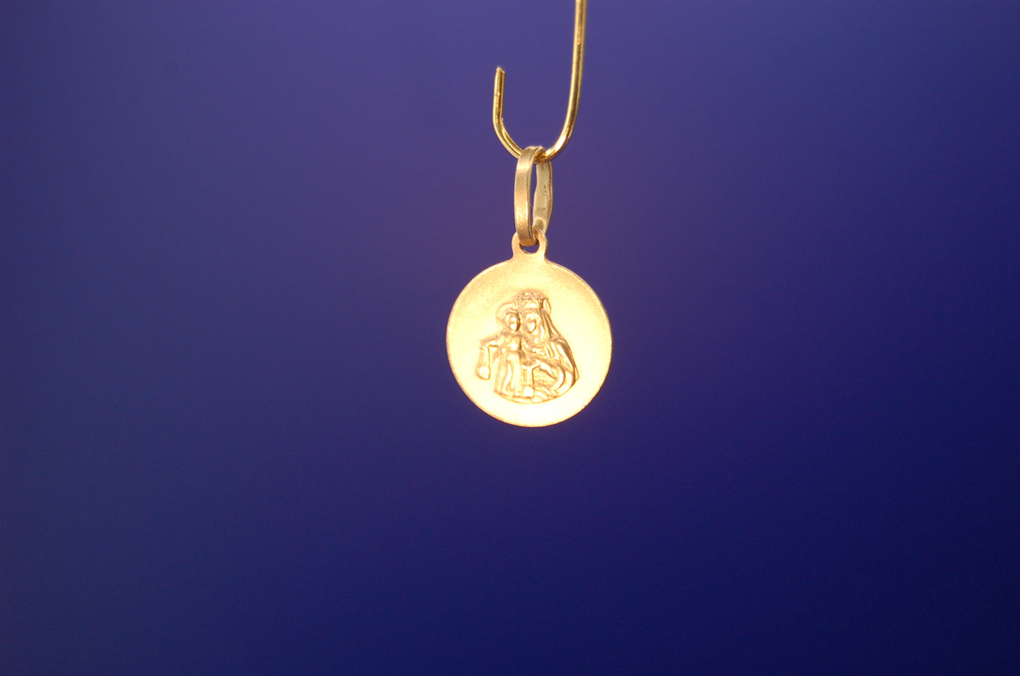 585er Gelbgold Mutter Gottes Anhänger - Seitenansicht des heiligen Symbols