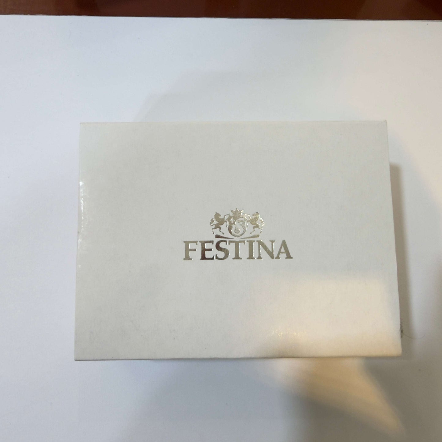 Festina Schmuckschachtel von Juwelier Alen, neu und unbenutzt, mit Originalverpackung, ideal für Schmuckaufbewahrung