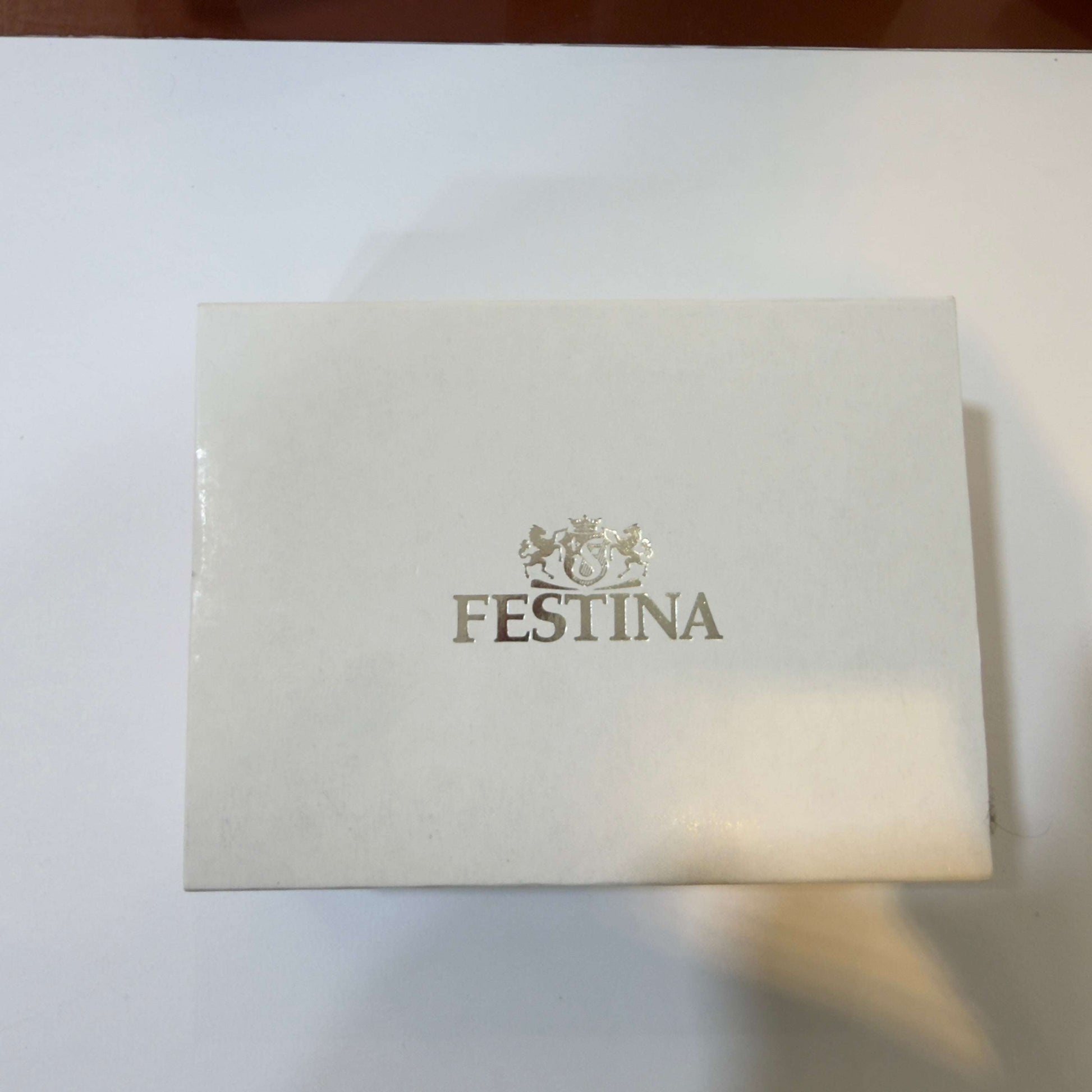 Festina Schmuckschachtel von Juwelier Alen, neu und unbenutzt, mit Originalverpackung, ideal für Schmuckaufbewahrung