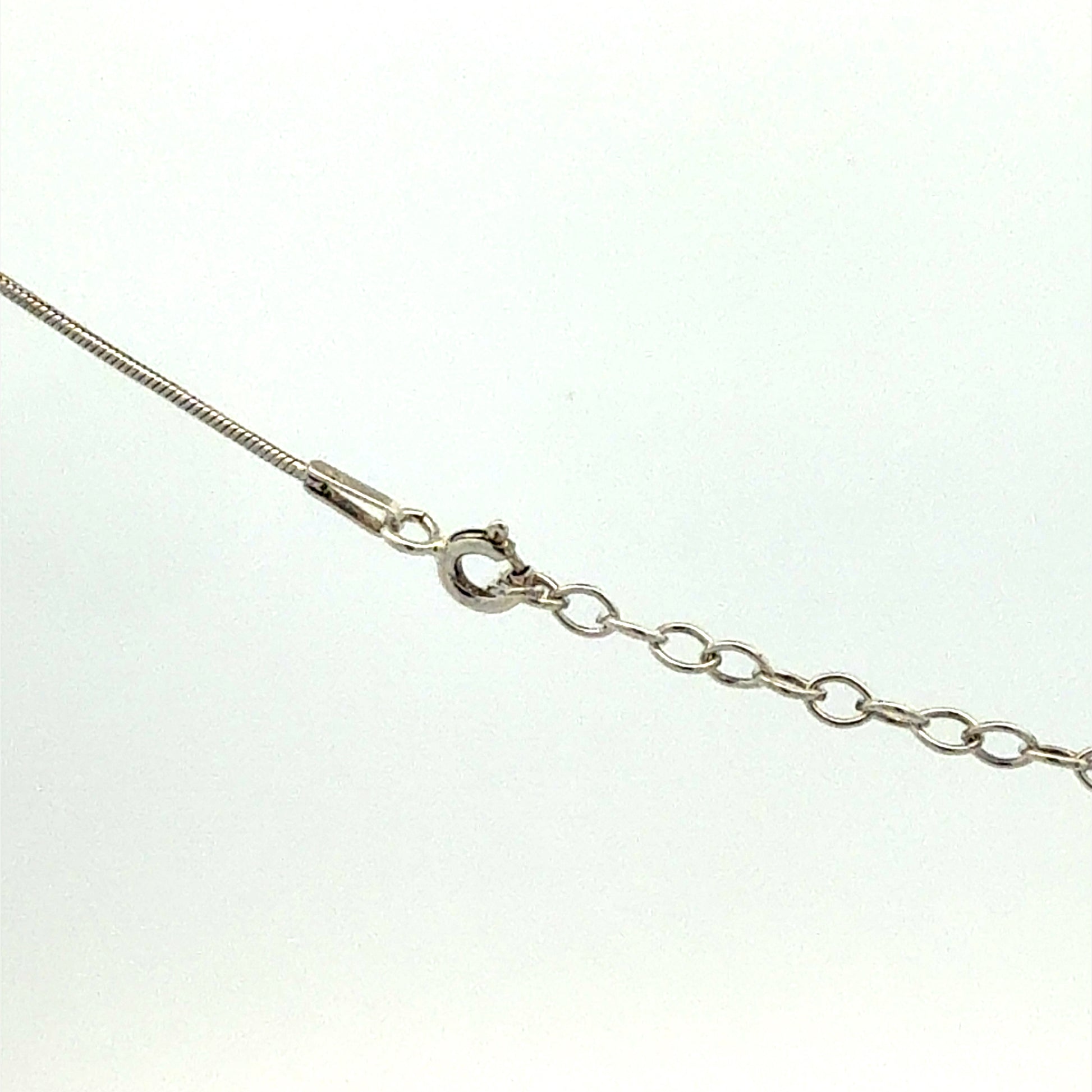 Silberkette 925 mit Kreuz-Anhänger 46cm - Detailansicht des Verschlusses