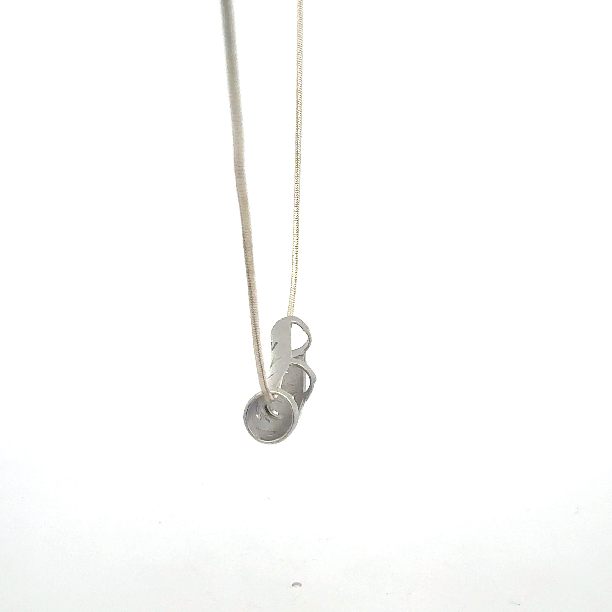 Silberkette 925 mit Zirkonia-Anhänger – Seitenansicht