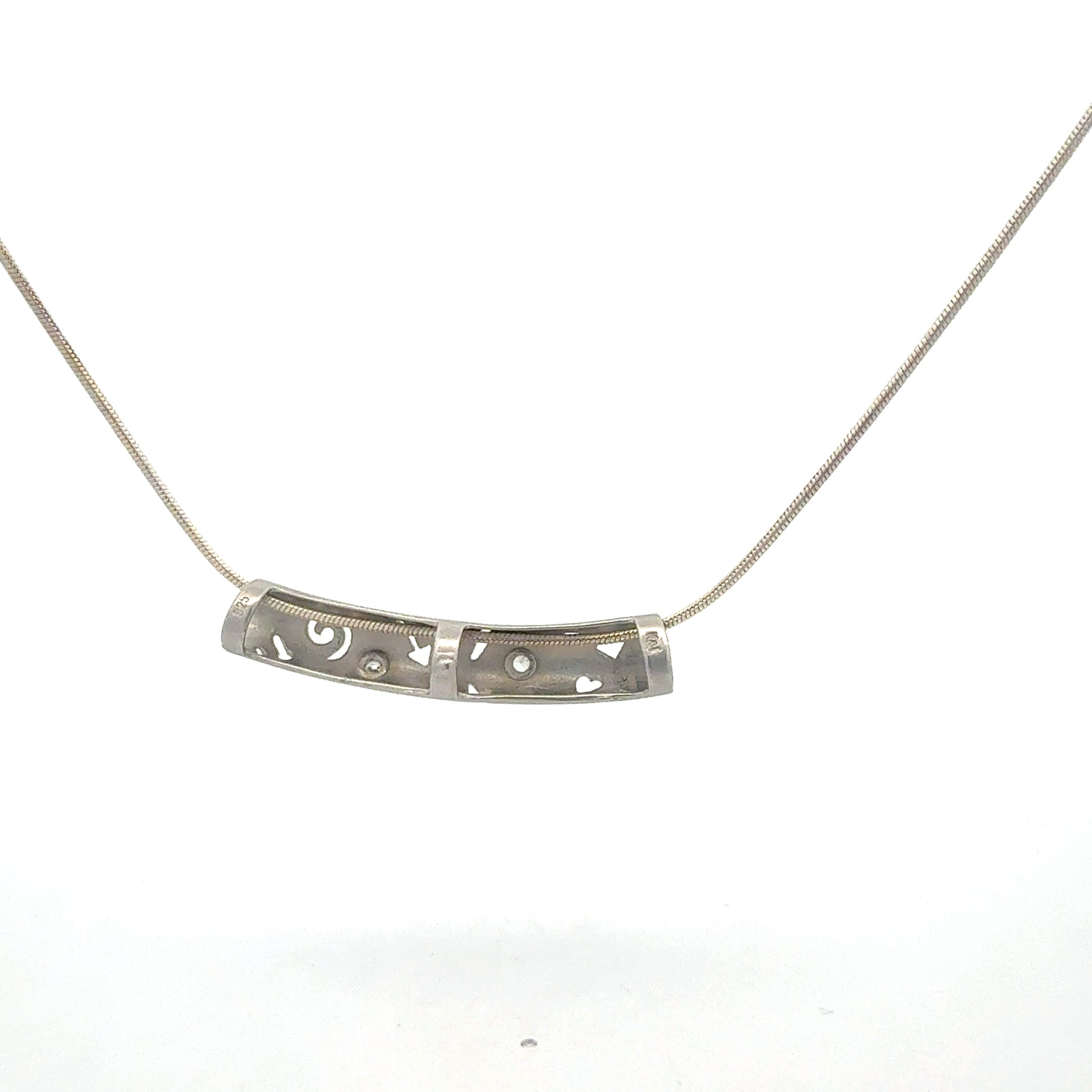 Silberkette 925 mit Zirkonia-Anhänger – Detailansicht Rückseite