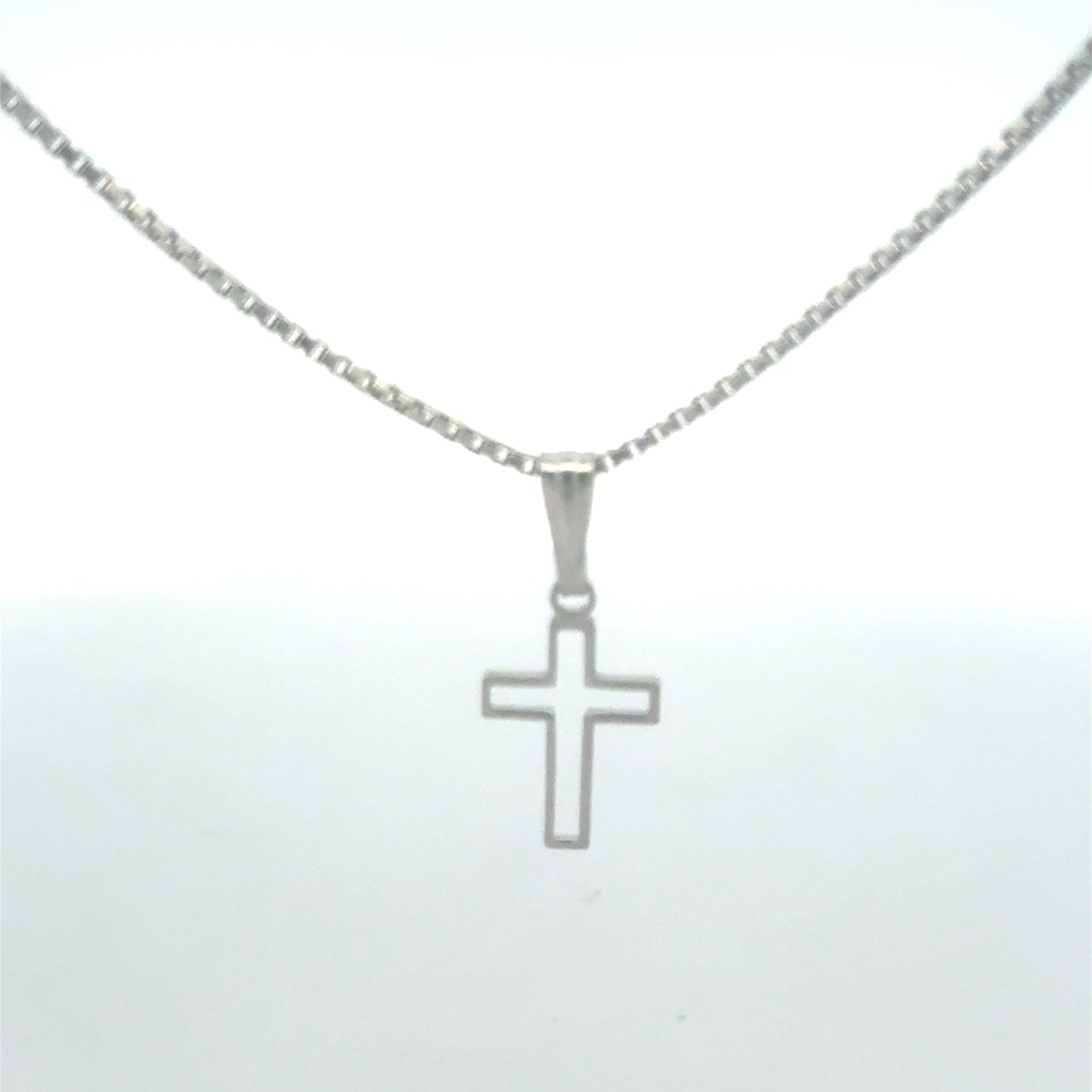 925 Silberkette mit Kreuz-Anhänger - Detailansicht des Anhängers