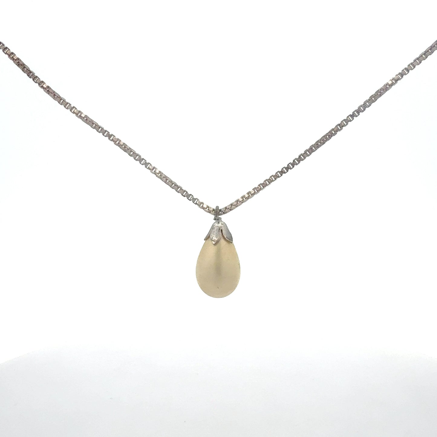 Silberkette 925 mit Perlen-Anhänger Detailansicht