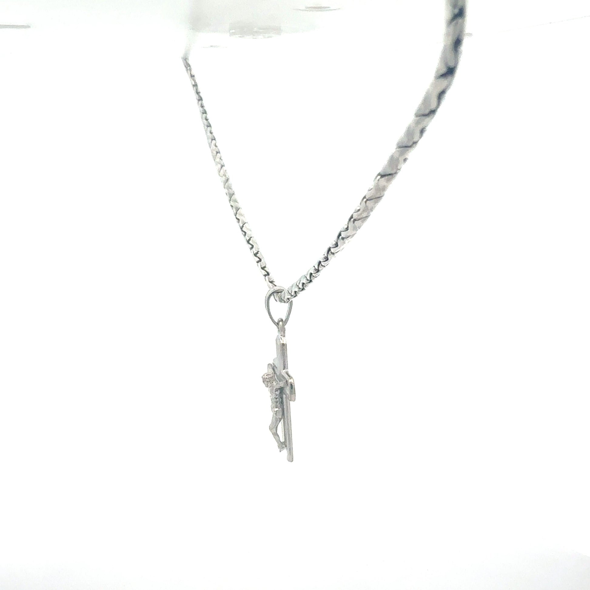 Eleganter Kreuz Anhänger Silber 925 – Seitenansicht