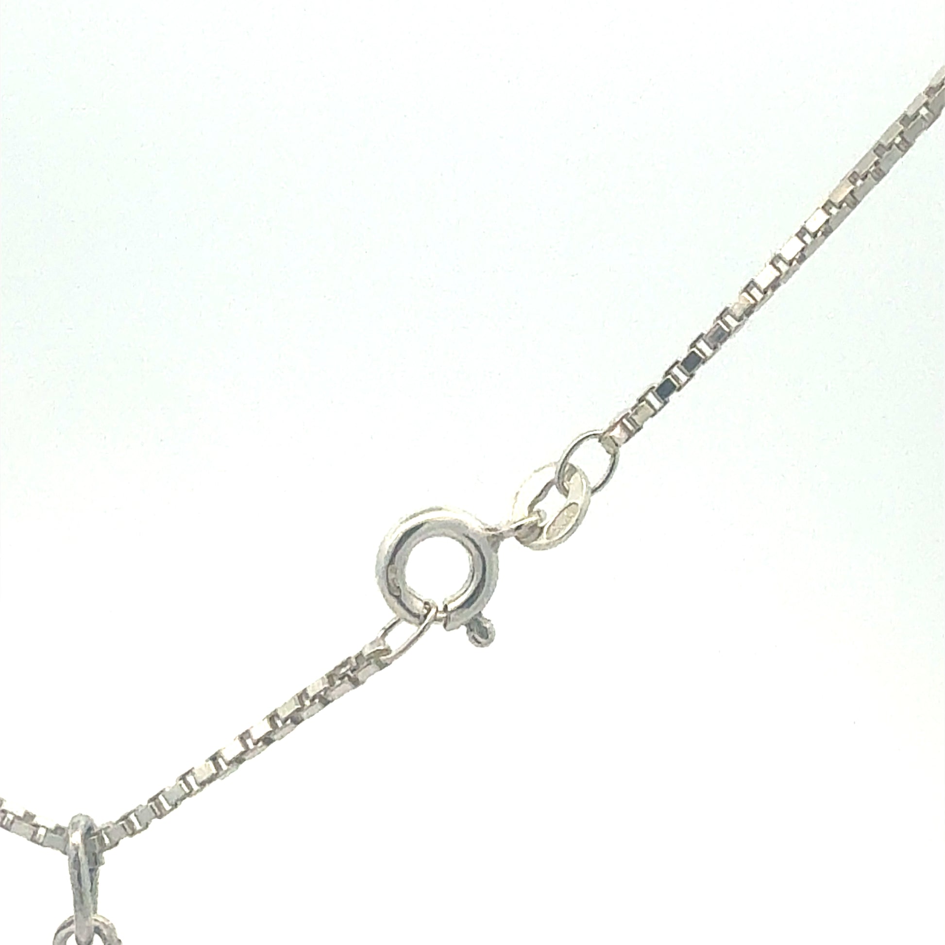 Silberkette 925 mit Stier-Anhänger – Nahansicht Verschluss