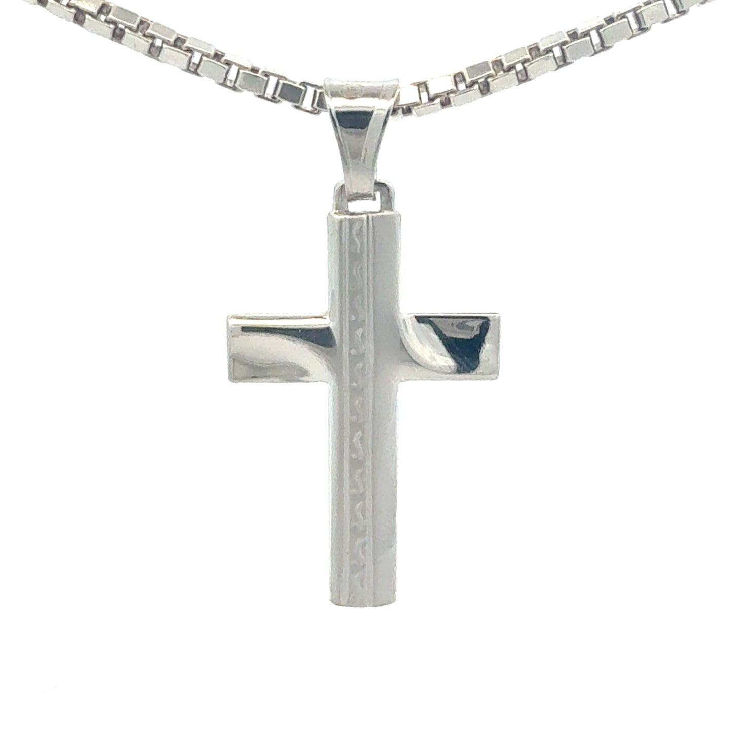Silberkette 925 mit Kreuz-Anhänger – Detailansicht des Kreuzes