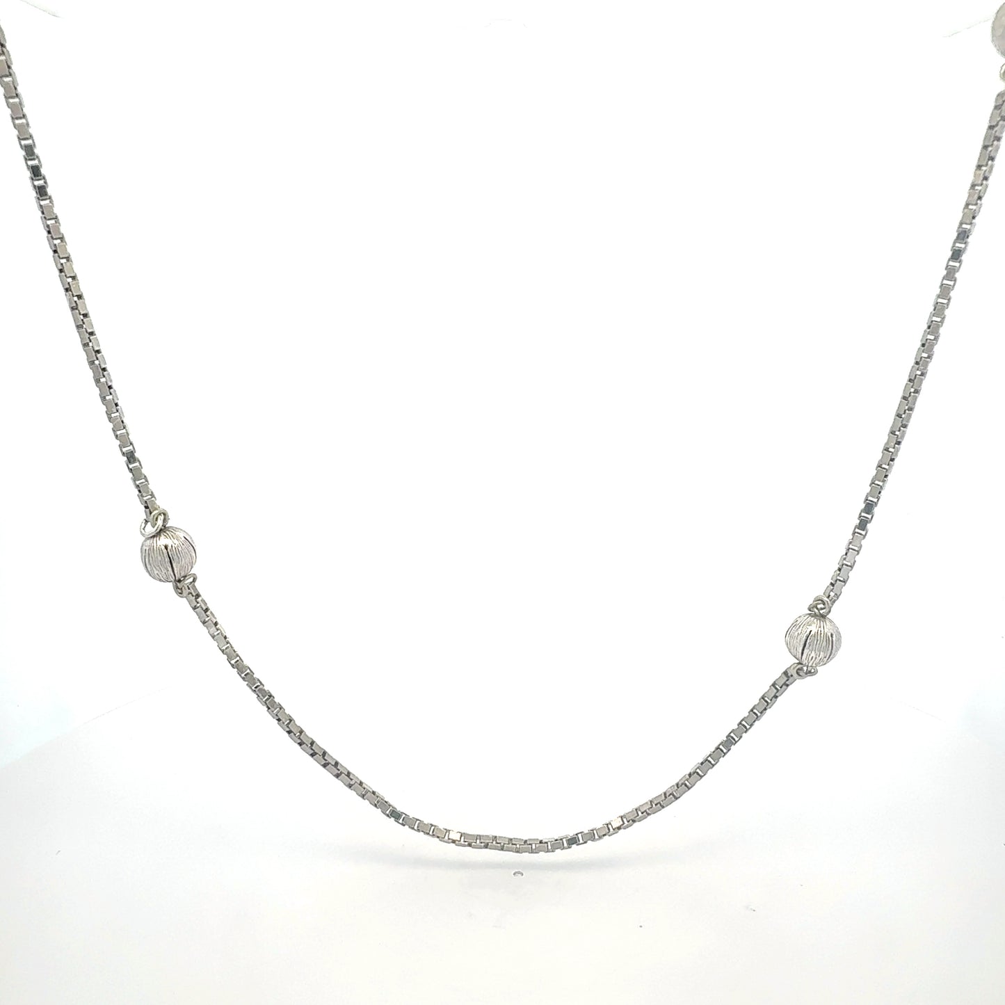 Silberkette 925 mit 4 Kugeln 80cm - Gesamtansicht
