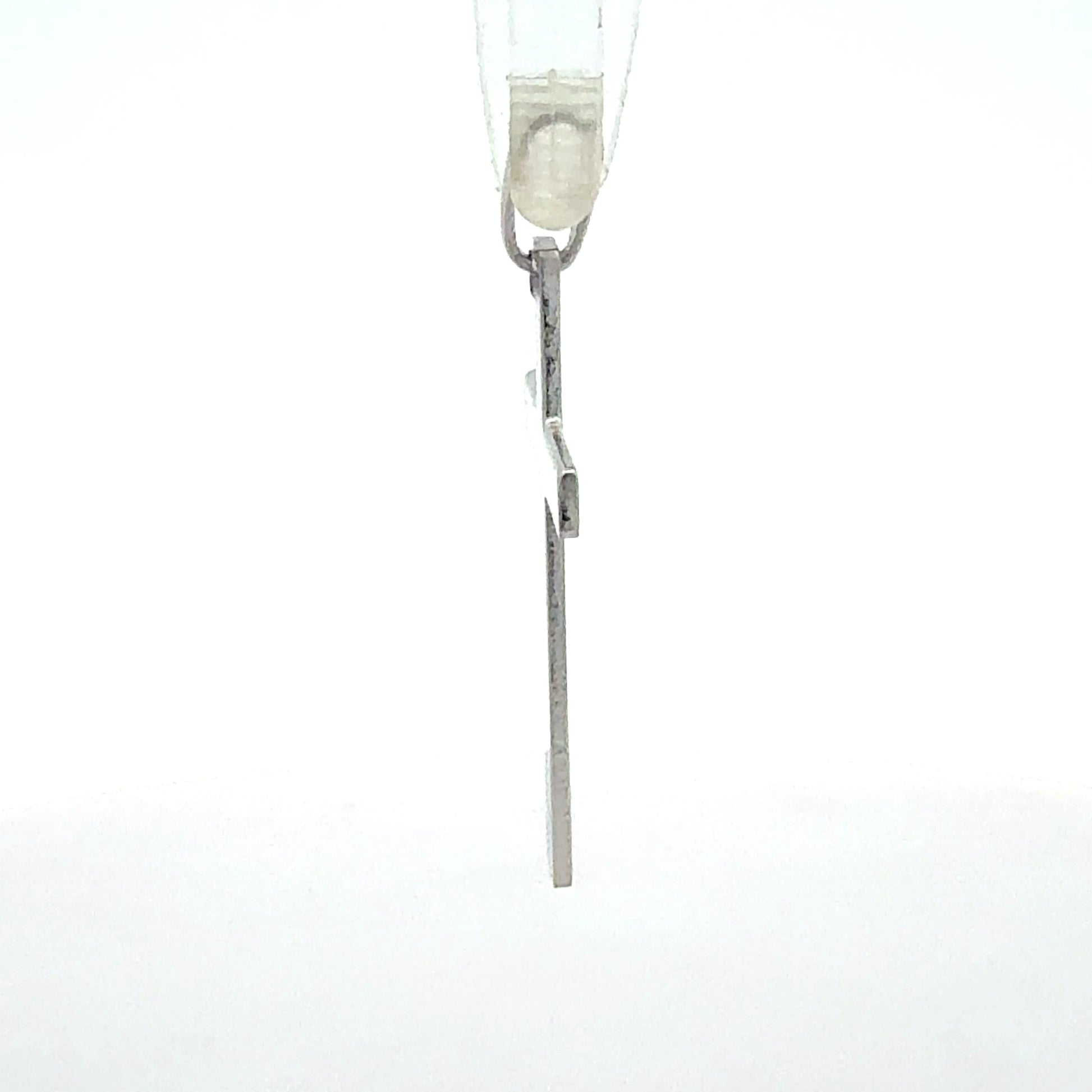 Kreuz Anhänger Seitenansicht – leichtes Design mit 1,82g Gewicht