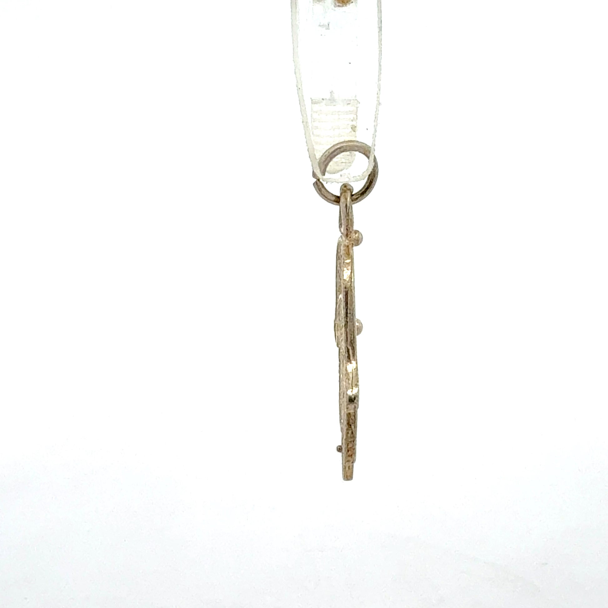 925er Silber Hamsa-Anhänger - Seitenansicht der spirituellen Verarbeitung