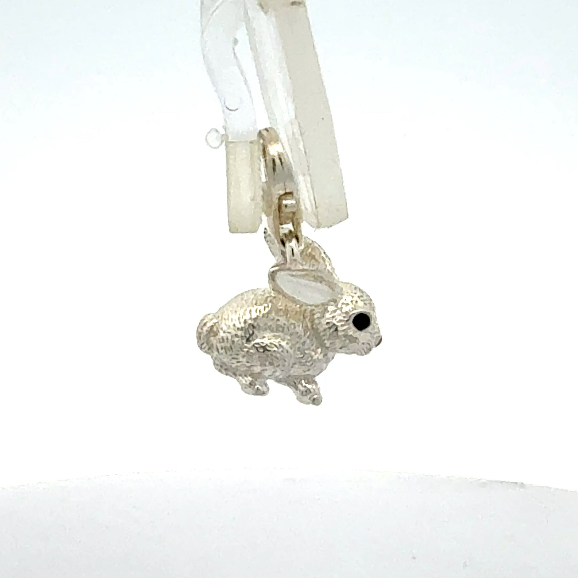925er Silber Hase-Anhänger - Seitenansicht der liebevollen Verarbeitung