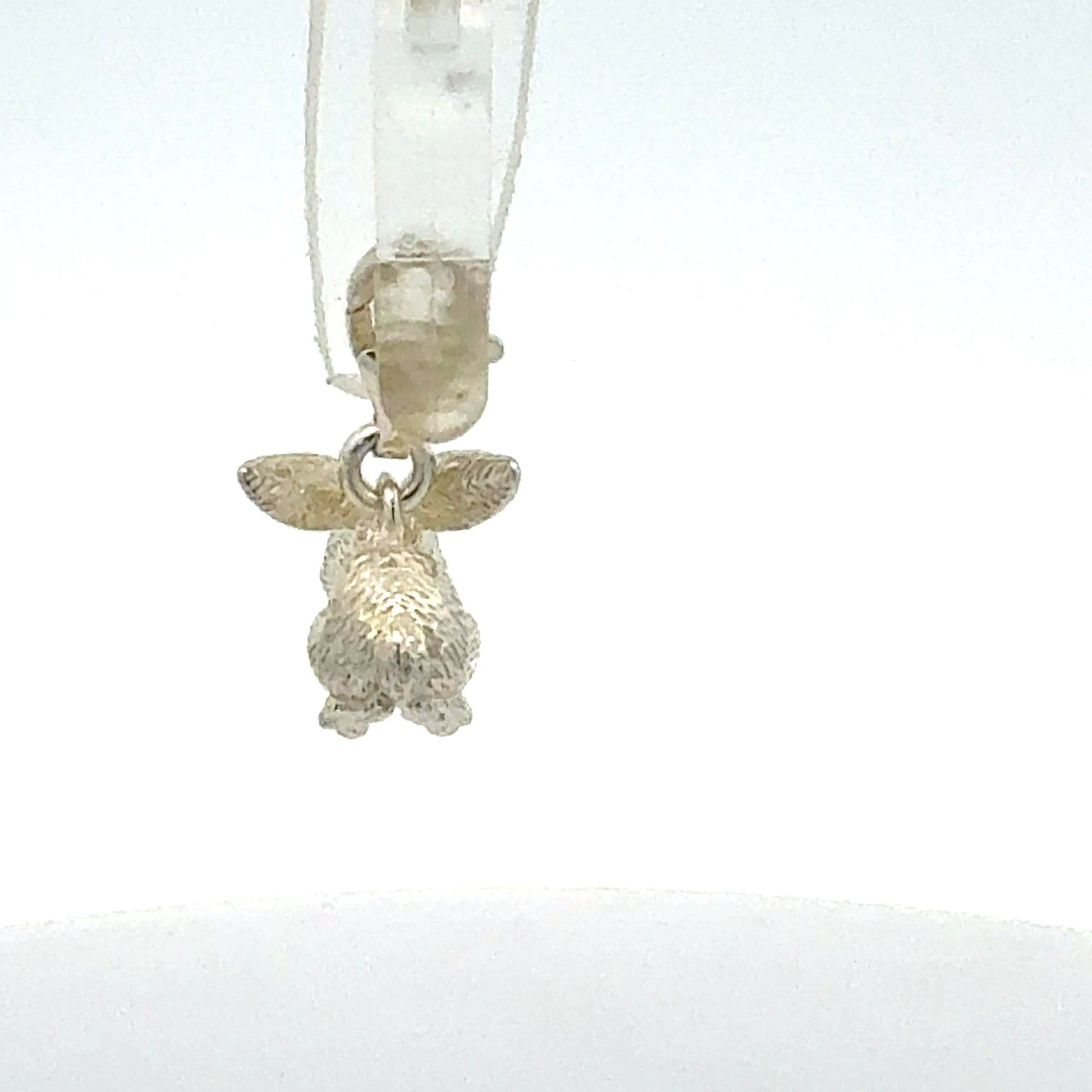 Silberanhänger Hase charmant - Rückansicht des bezaubernden Anhängers