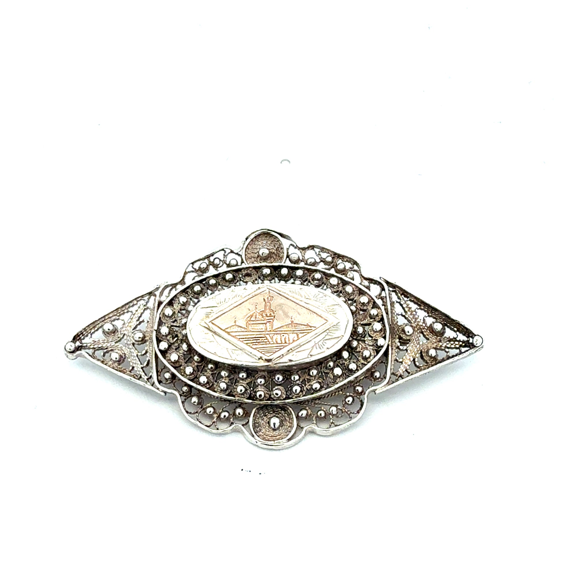 925er Silberbrosche Moschee-Motiv - Detailansicht der filigranen Verarbeitung