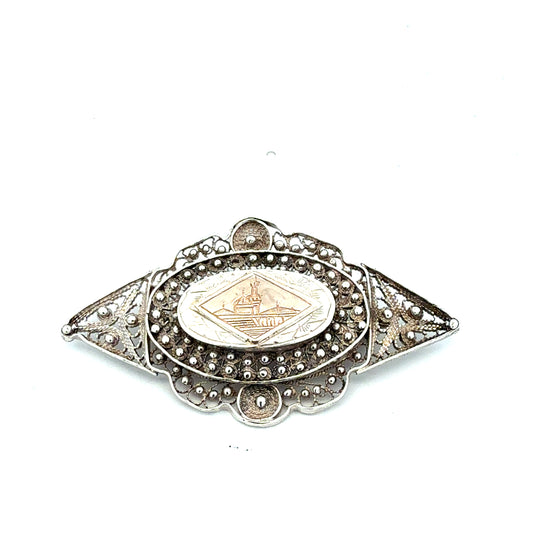 925er Silberbrosche Moschee-Motiv - Detailansicht der filigranen Verarbeitung