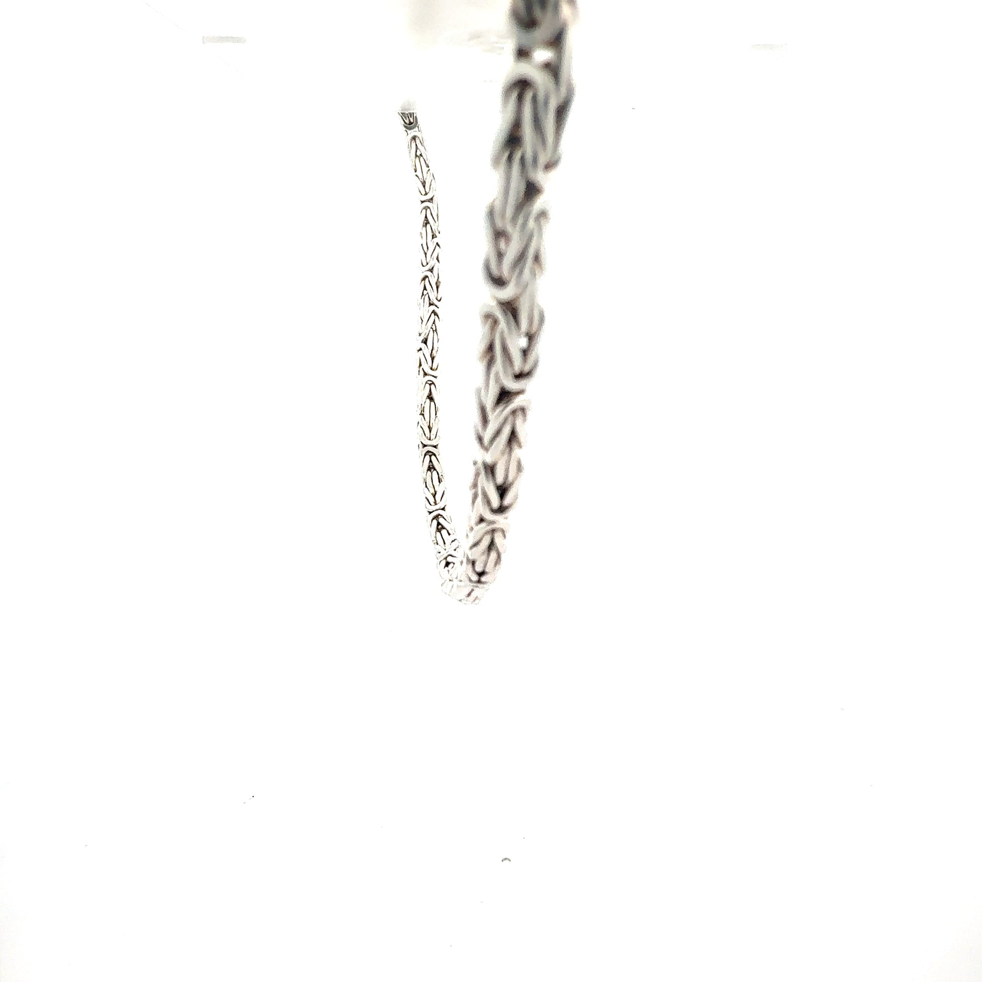 Massive Silber Königskette 925 – Nahaufnahme der klassischen Kettenglieder
