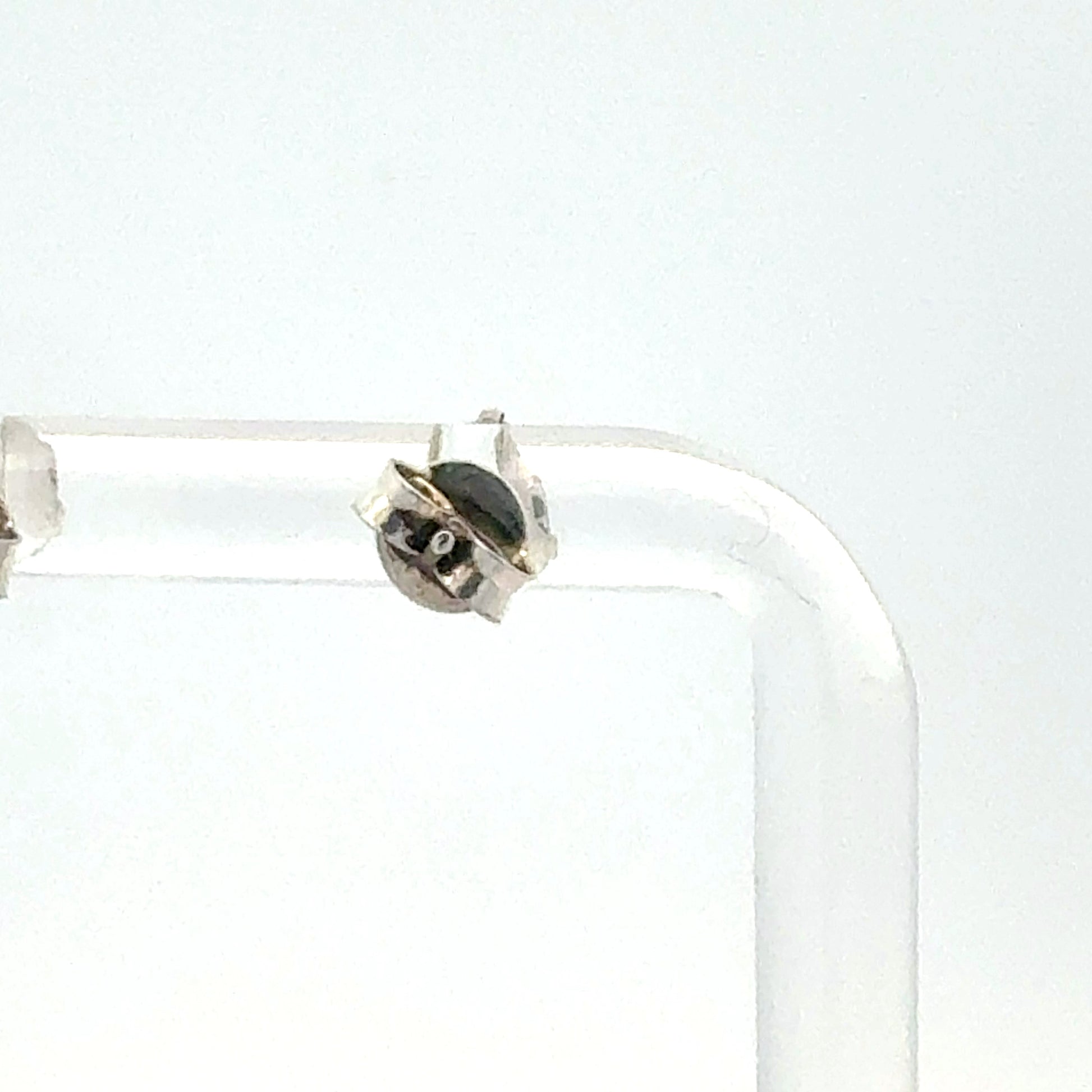 Zirkonia Ohrringe Silber 925 – Nahaufnahme der Rückseite