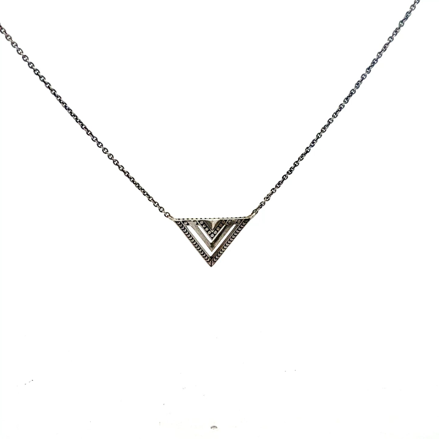 925er Sterlingsilber Kette mit Pyramiden-Anhänger 47cm