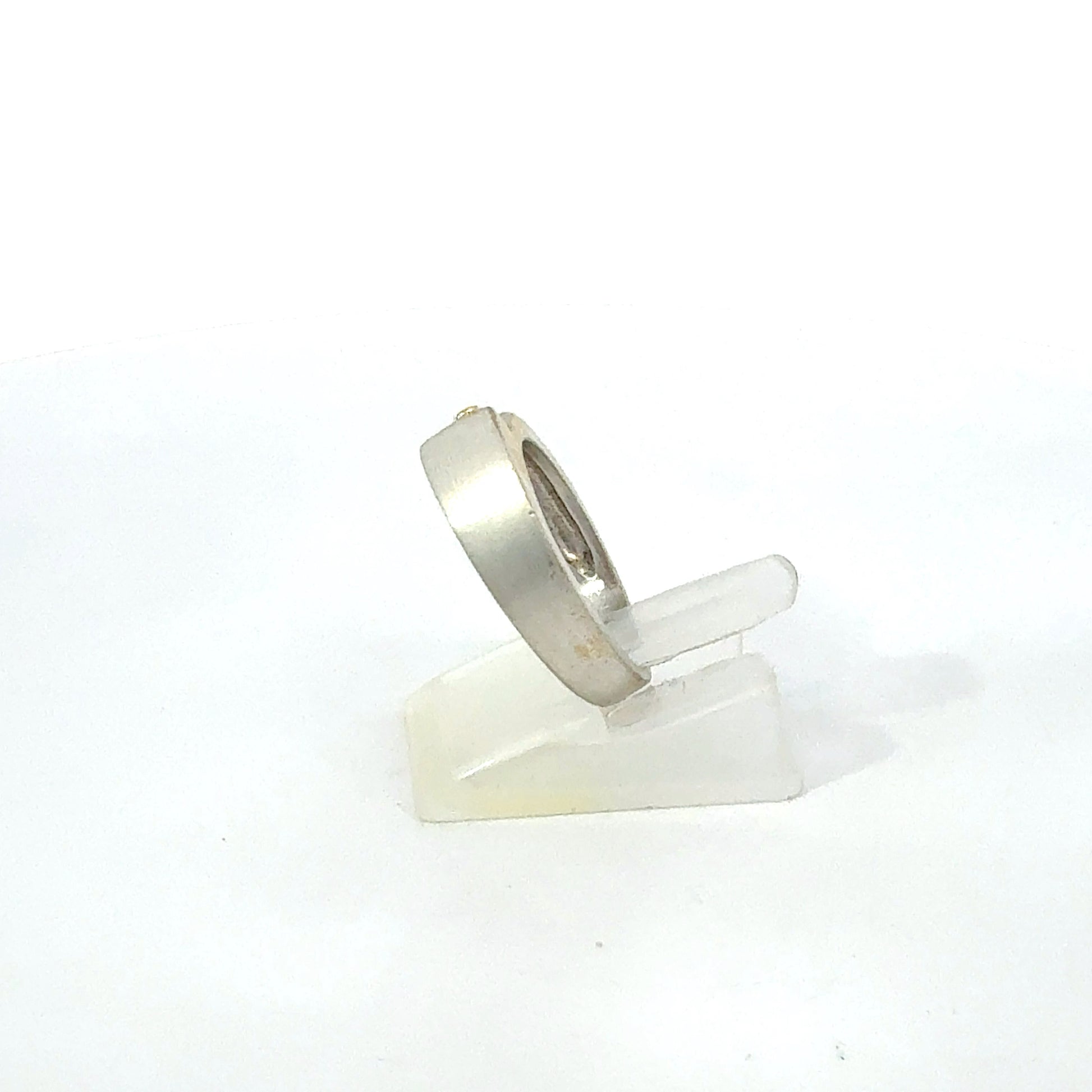 Seitenansicht Silberring 925 mit Zirkonia, Größe 52