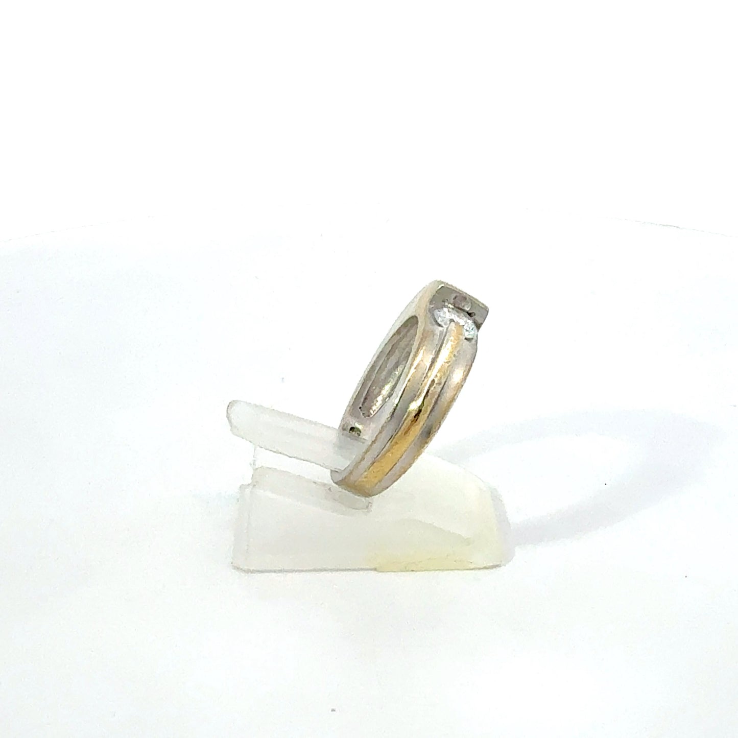 Silberring 925 teilvergoldet mit Zirkonia, weitere Perspektive