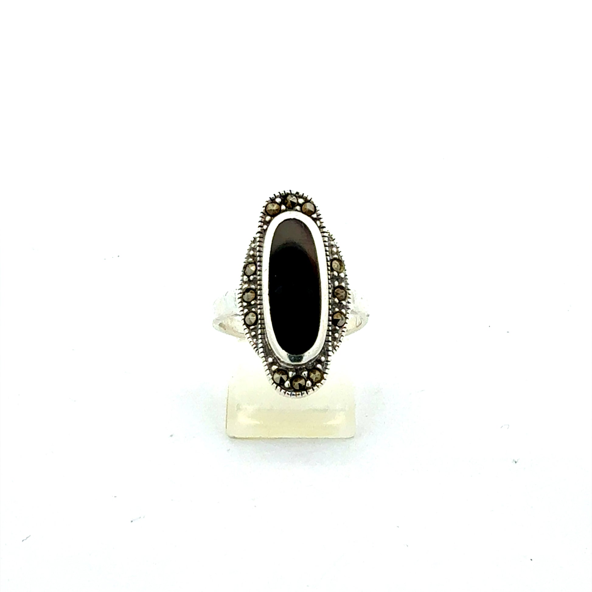 Ring aus 925er Silber mit schwarzem Onyx, Größe 54
