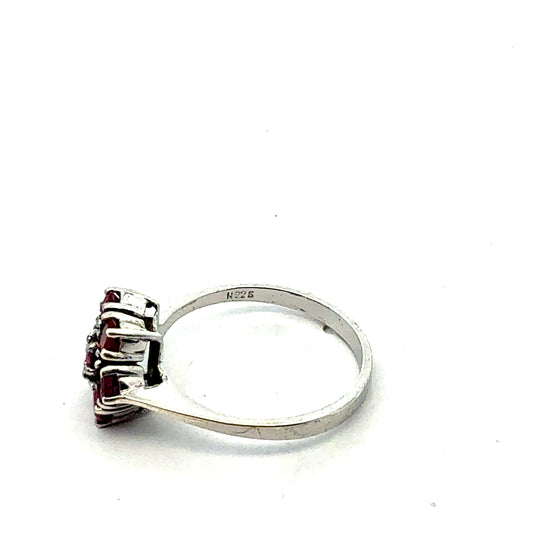 Feiner Ring aus 925 Sterling Silber mit Granat-Steinen (Größe 50 | 2,00 g) Ring Juwelier Alen