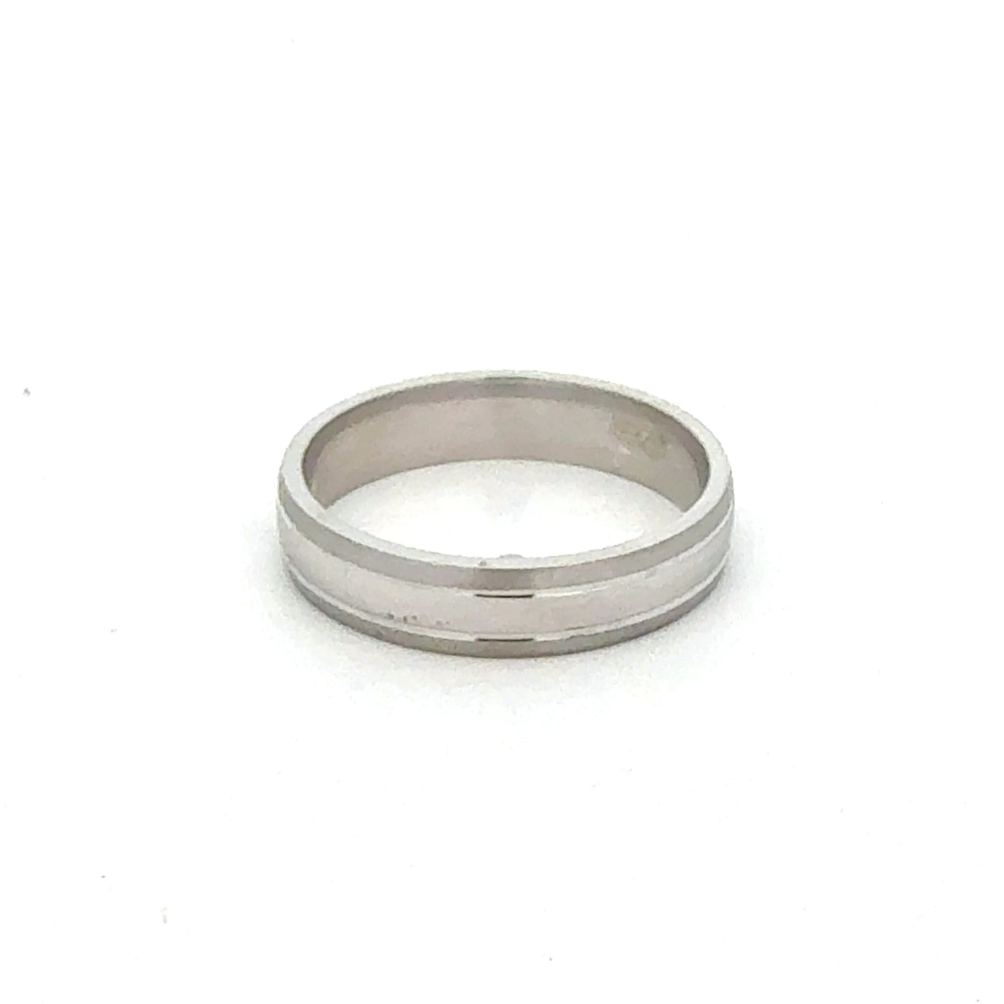 Detailansicht 925er Sterlingsilber Ring, elegantes schlichtes Design, Größe 64
