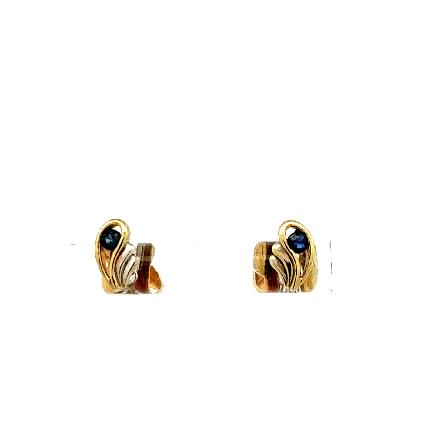 Gelbgold Ohrringe 333 – mit 2 Saphiren – ca. 0,10 ct gesamt Ohrringe Juwelier Alen