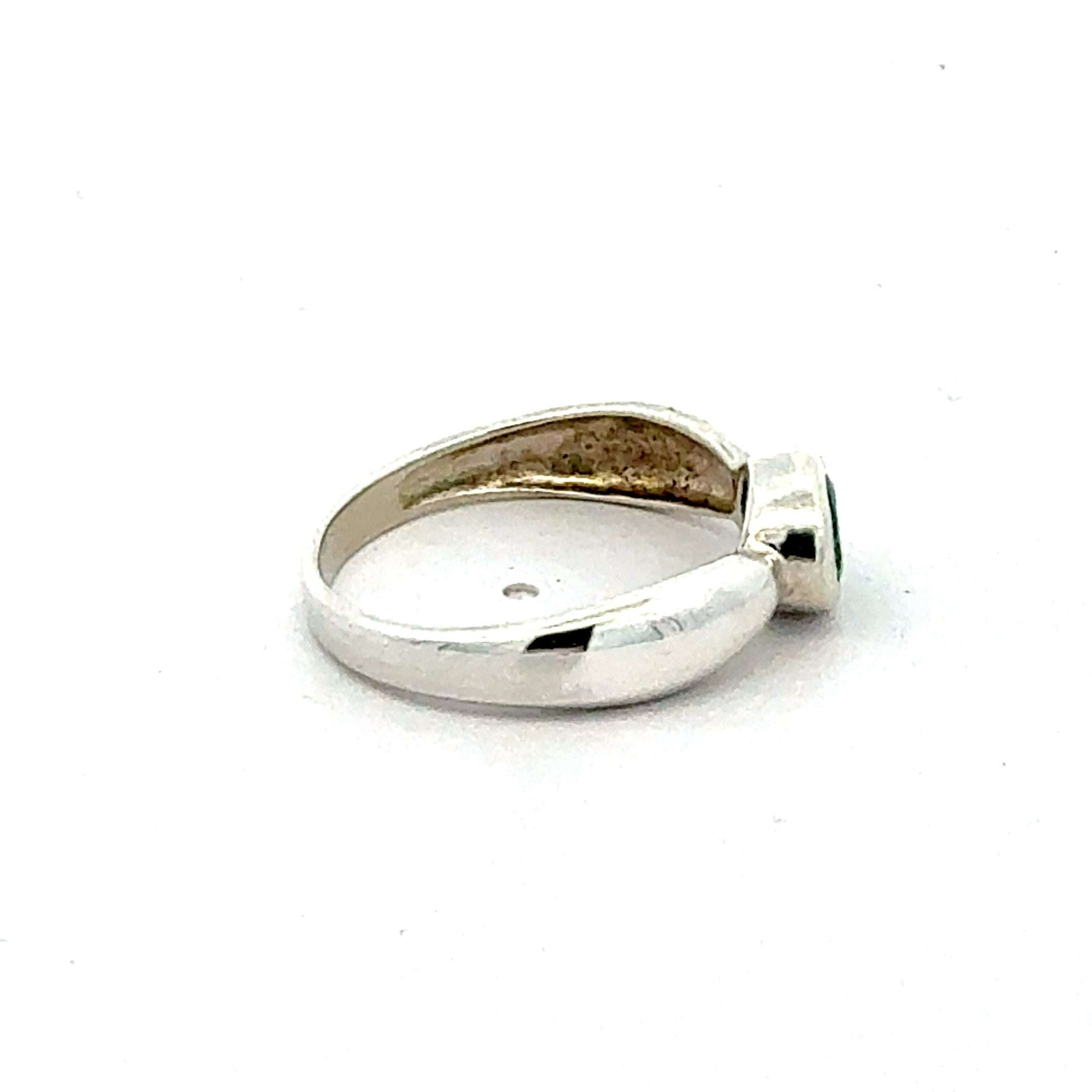 Silber Ring 925 mit grünem Stein – Juwelier Alen
