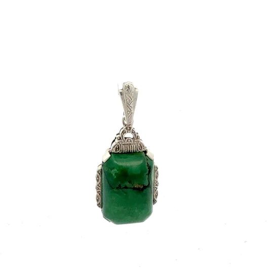 Silberner Anhänger mit Jade-Steinen, 925er Silber, Juwelier Alen, elegantes Schmuckstück in Nahaufnahme