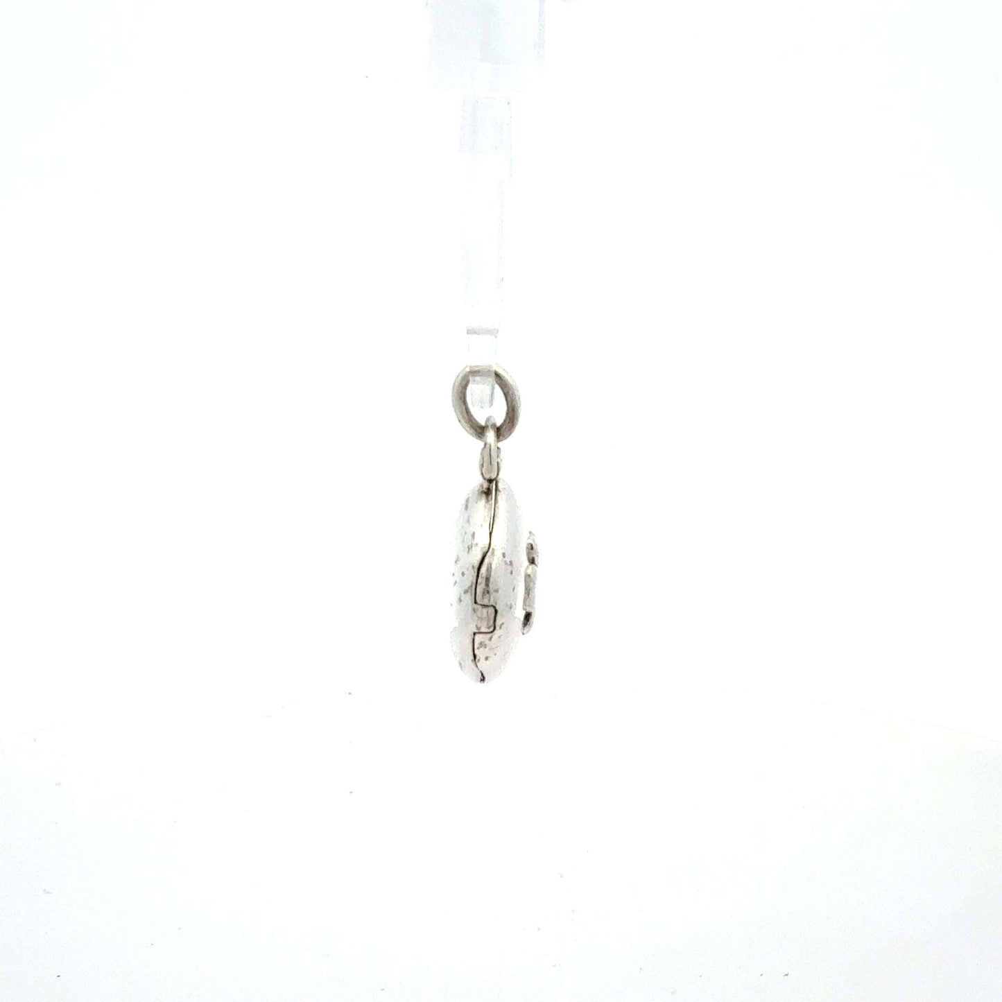 Silberner Kleeblatt-Anhänger 925 mit Geheimfach, filigranes Schmuckstück von Juwelier Alen, Gewicht 4,39 g.