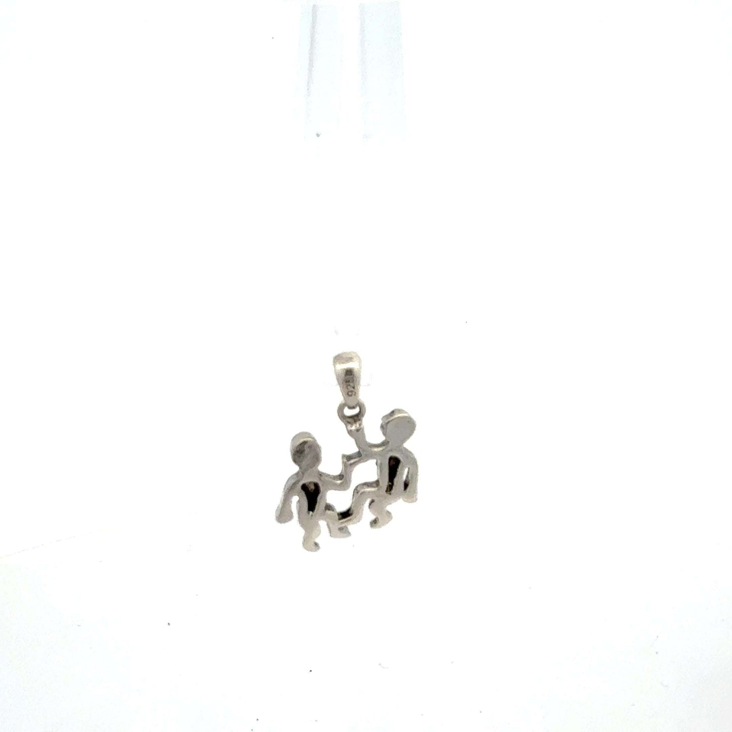 Silberanhänger 925 mit Zwilling-Sternzeichen, filigranes Design, ca. 1,97 g, Juwelier Alen, detailreiche Schmuckaufnahme