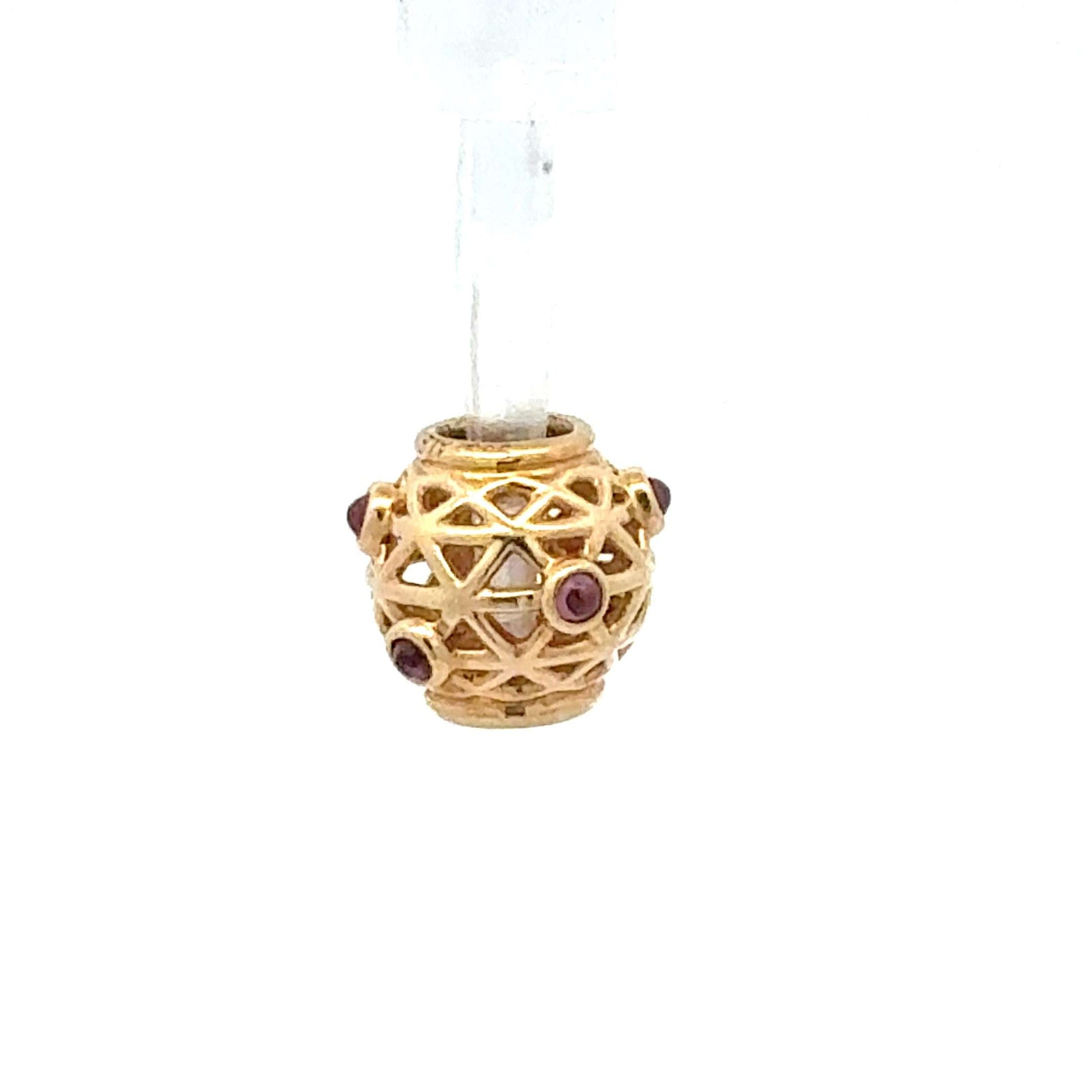 Pandora Anhänger aus 585 Gold mit Saphir, 2,41 g, eleganter Schmuckanhänger von Juwelier Alen, detailreiche Goldarbeit.