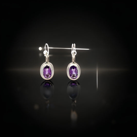 Ohrringe in 585 Weißgold mit Amethyst
