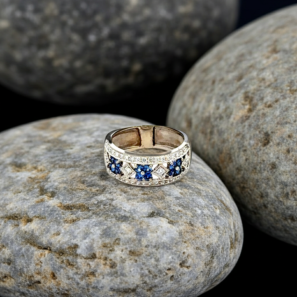 Ring 750 Weiß-/Gelbgold – Saphire & Diamanten – 5,43 g