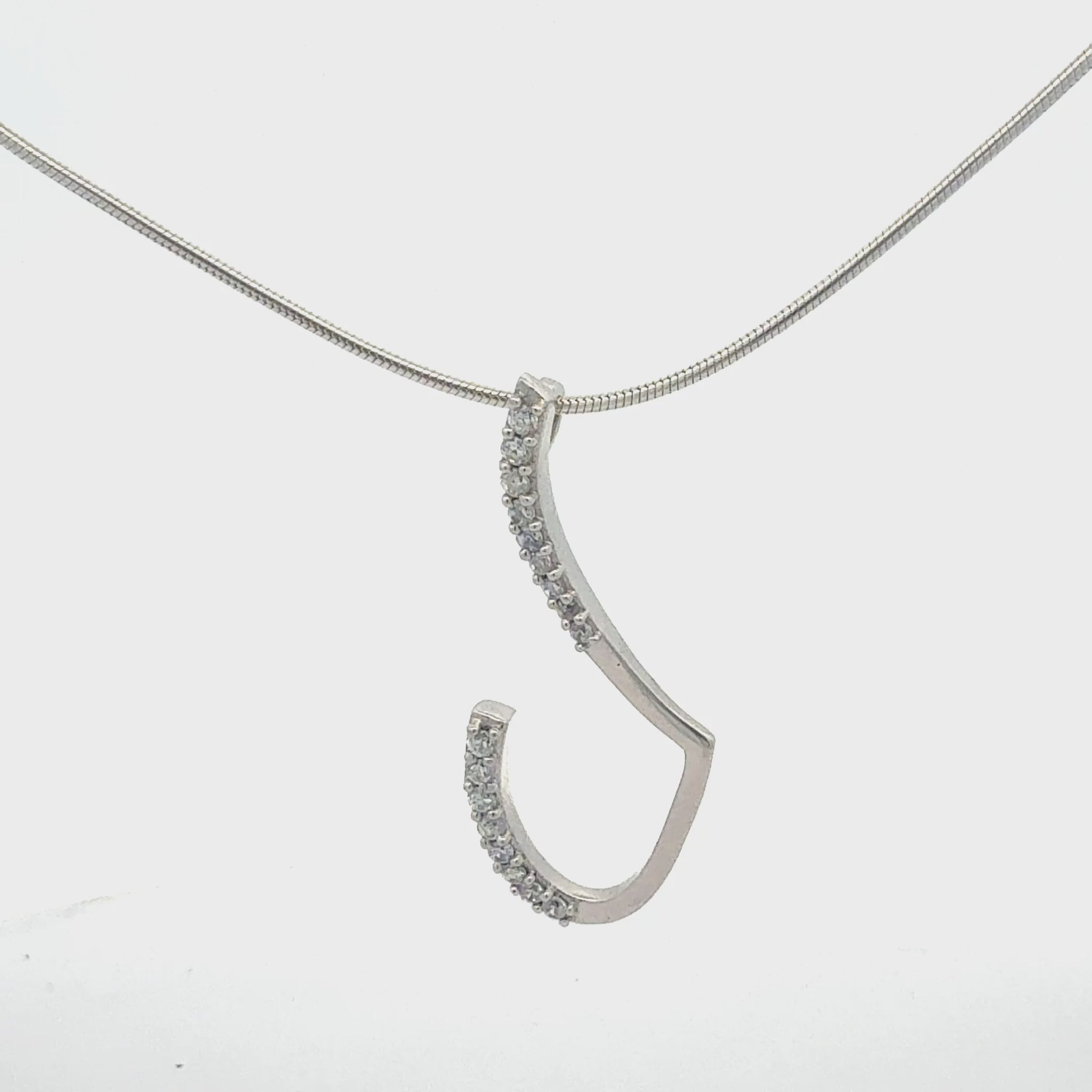 Silberkette 925 Anhänger 16 Zirkonia 44cm - Produktvideo zeigt Details